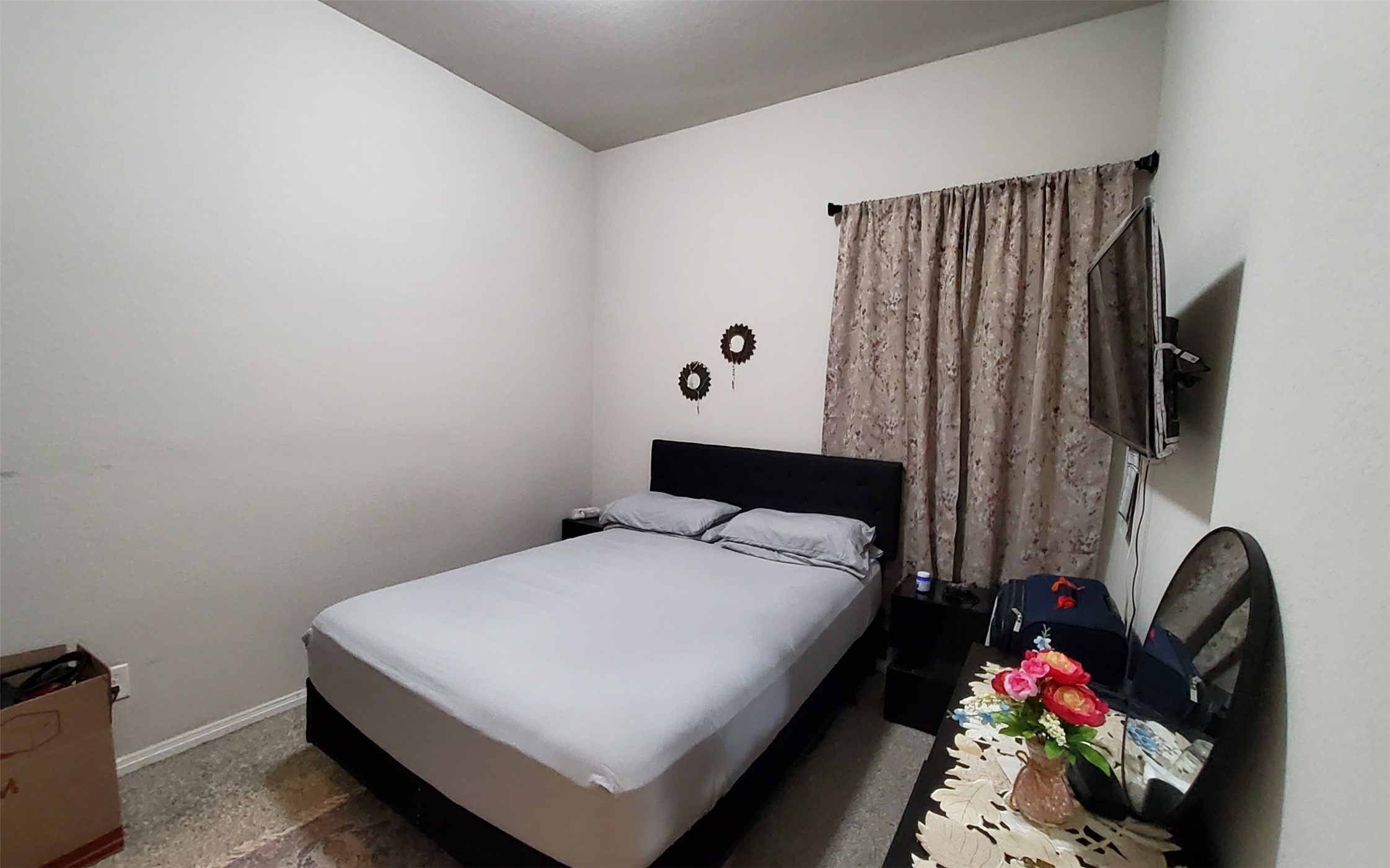 24418 Hollow Gate Meadow Court Spring, TX 77389 - Photo 32 of 45 a bedroom with a bed and a window