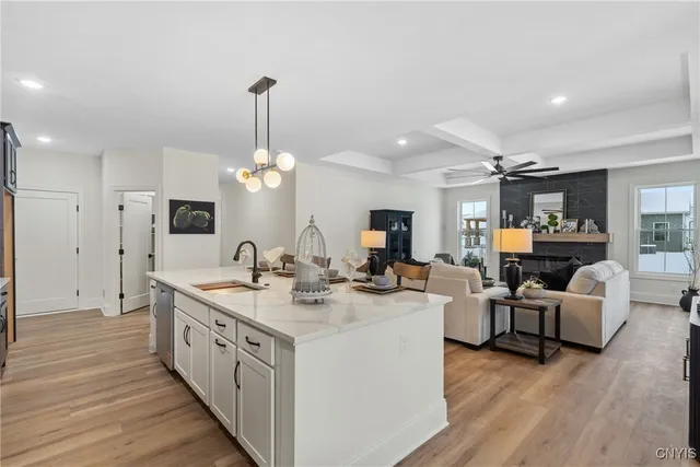 $675,000 | 4523 Hollyshire Way, Clay, NY 13041