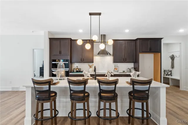 $675,000 | 4523 Hollyshire Way, Clay, NY 13041