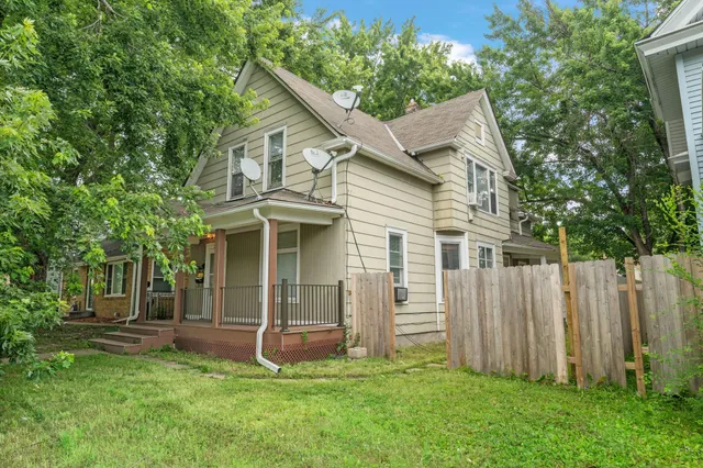 $209,000 | 2802 North Girard Avenue, Minneapolis, MN 55411