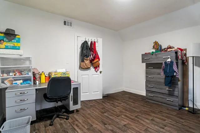 $209,000 | 2802 North Girard Avenue, Minneapolis, MN 55411