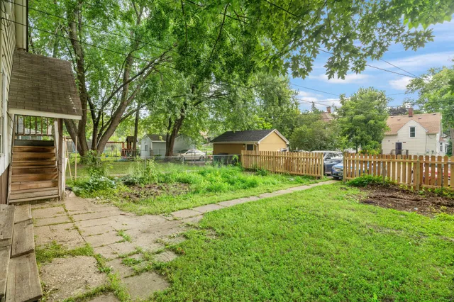 $209,000 | 2802 North Girard Avenue, Minneapolis, MN 55411