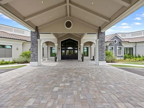 $5,000 | 18114 Gawthrop Drive, Unit 402, Lakewood Ranch, FL 34211