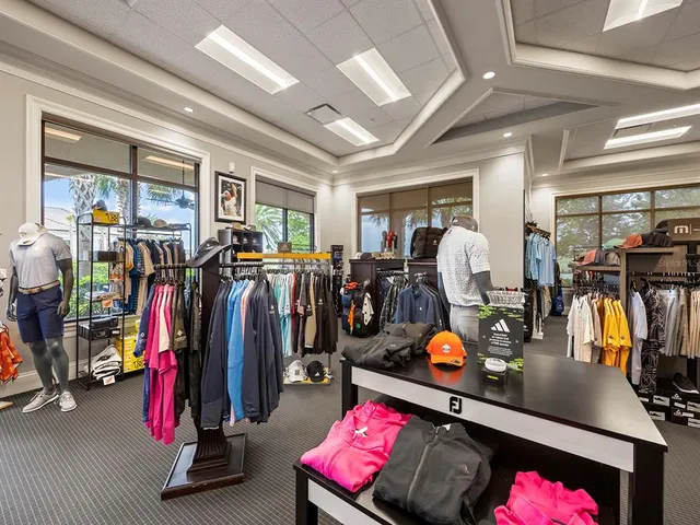 $4,500 | 18114 Gawthrop Drive, Unit 402, Lakewood Ranch, FL 34211