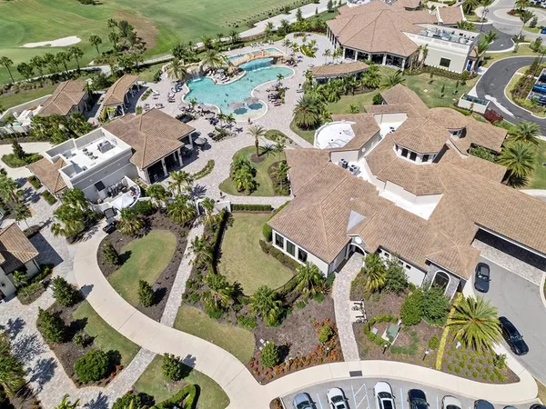 $5,000 | 18114 Gawthrop Drive, Unit 402, Lakewood Ranch, FL 34211