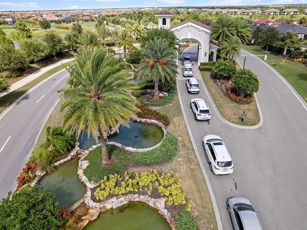 $5,000 | 18114 Gawthrop Drive, Unit 402, Lakewood Ranch, FL 34211