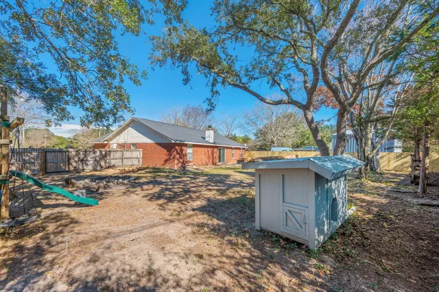 $2,195 | 2702 Beacon Court, Navarre, FL 32566