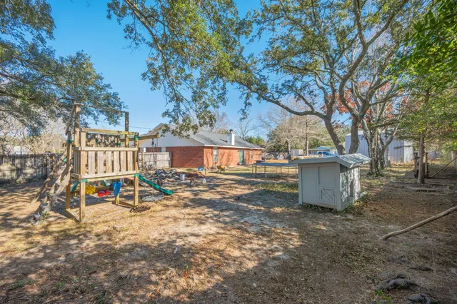 $2,195 | 2702 Beacon Court, Navarre, FL 32566