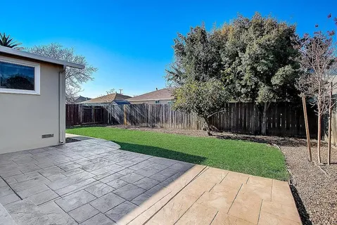 $4,300 | 463 Larkspur Drive, East Palo Alto, CA 94303