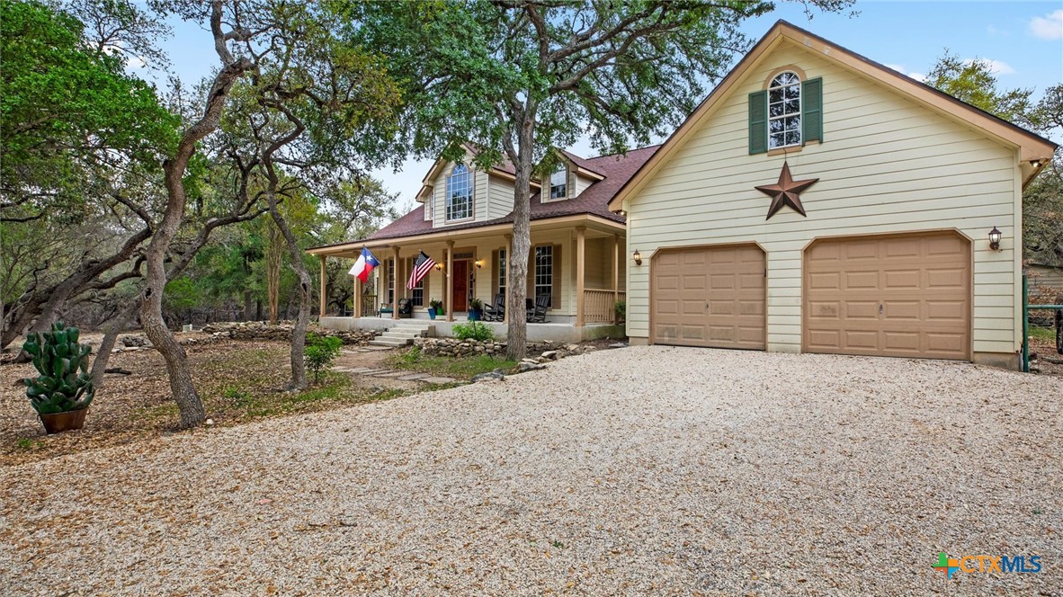 1716 Phantom Rider Trail Spring Branch, TX 78070 - Photo 2 of 43