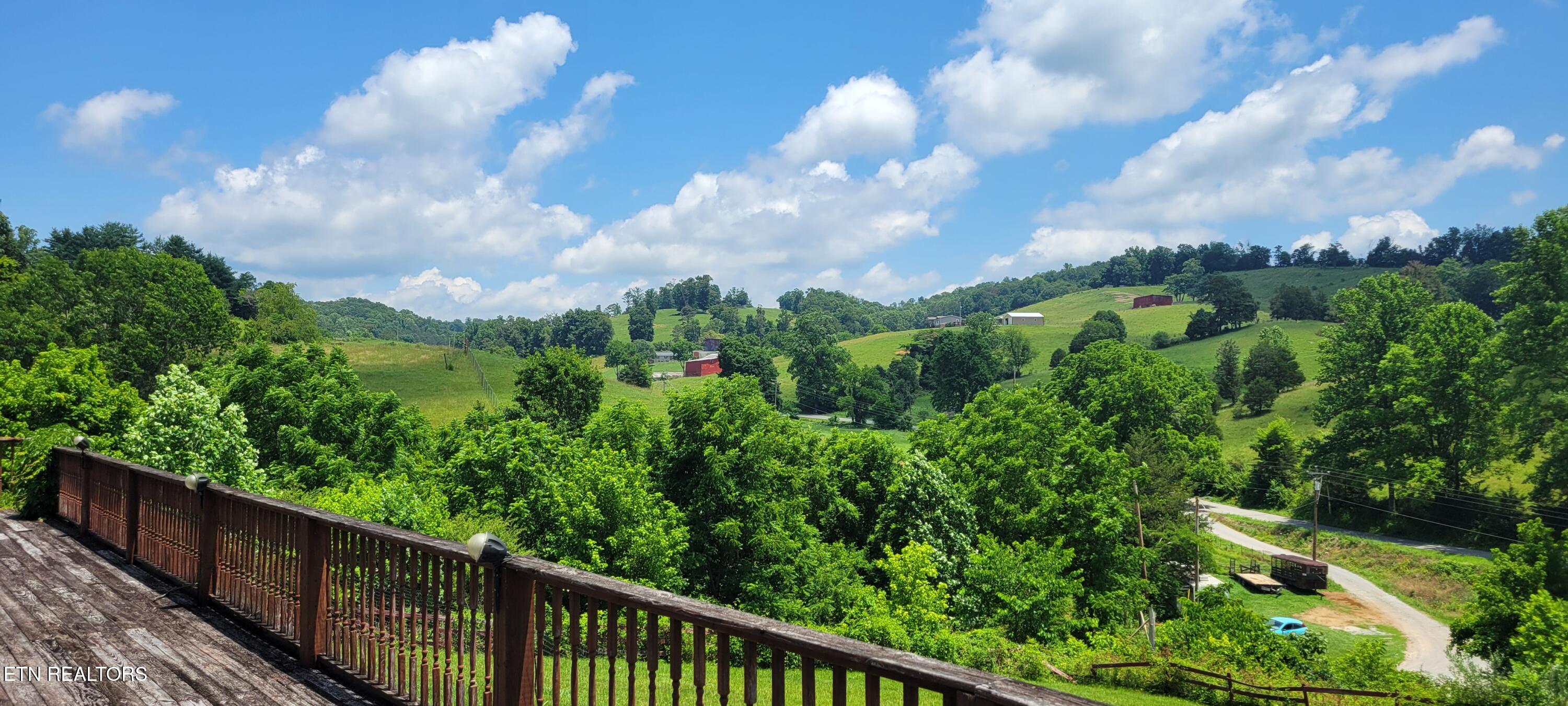 151 Rolen Road New Tazewell, TN 37825 - Photo 18 of 38 18