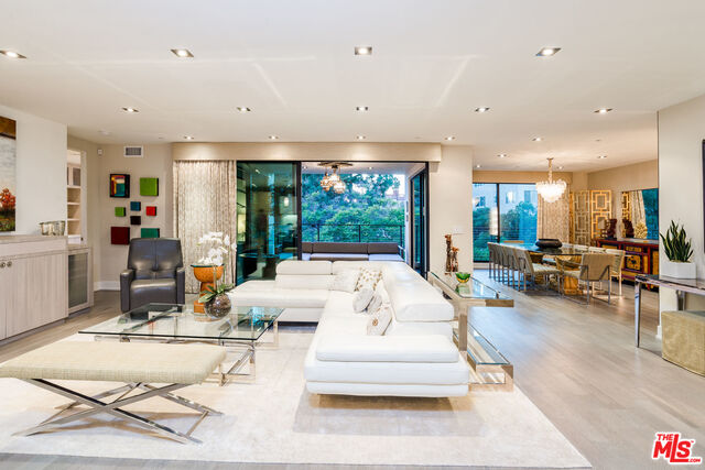 432 North Oakhurst Drive, Unit 407 Beverly Hills, CA 90210 - Photo 12 of 38