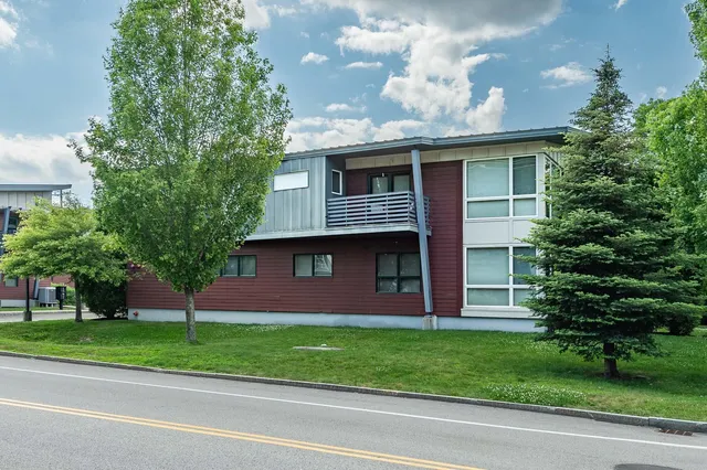 $5,000 | 659 Dennett Street, Unit 1, Portsmouth, NH 03801