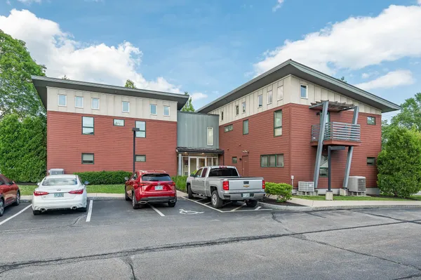 $5,000 | 659 Dennett Street, Unit 1, Portsmouth, NH 03801