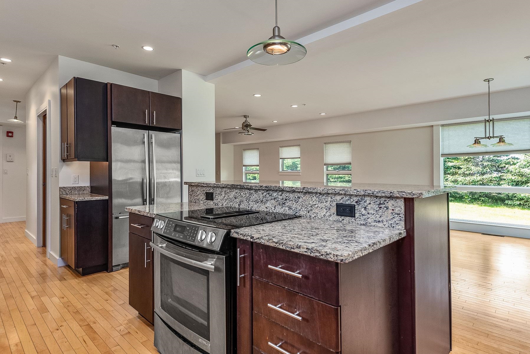 659 Dennett Street, Unit 1 Portsmouth, NH 03801 - Photo 7 of 28