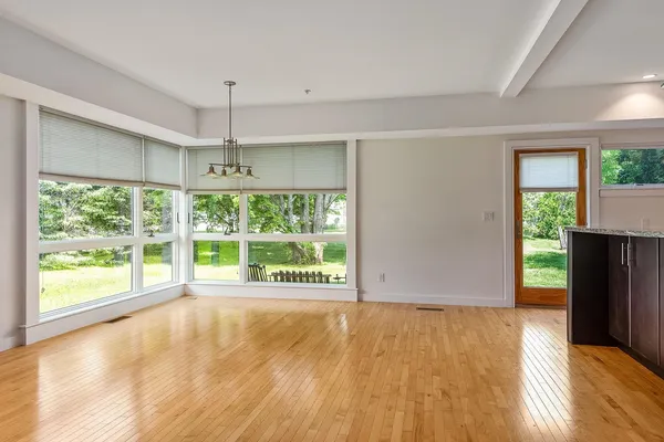 $5,000 | 659 Dennett Street, Unit 1, Portsmouth, NH 03801