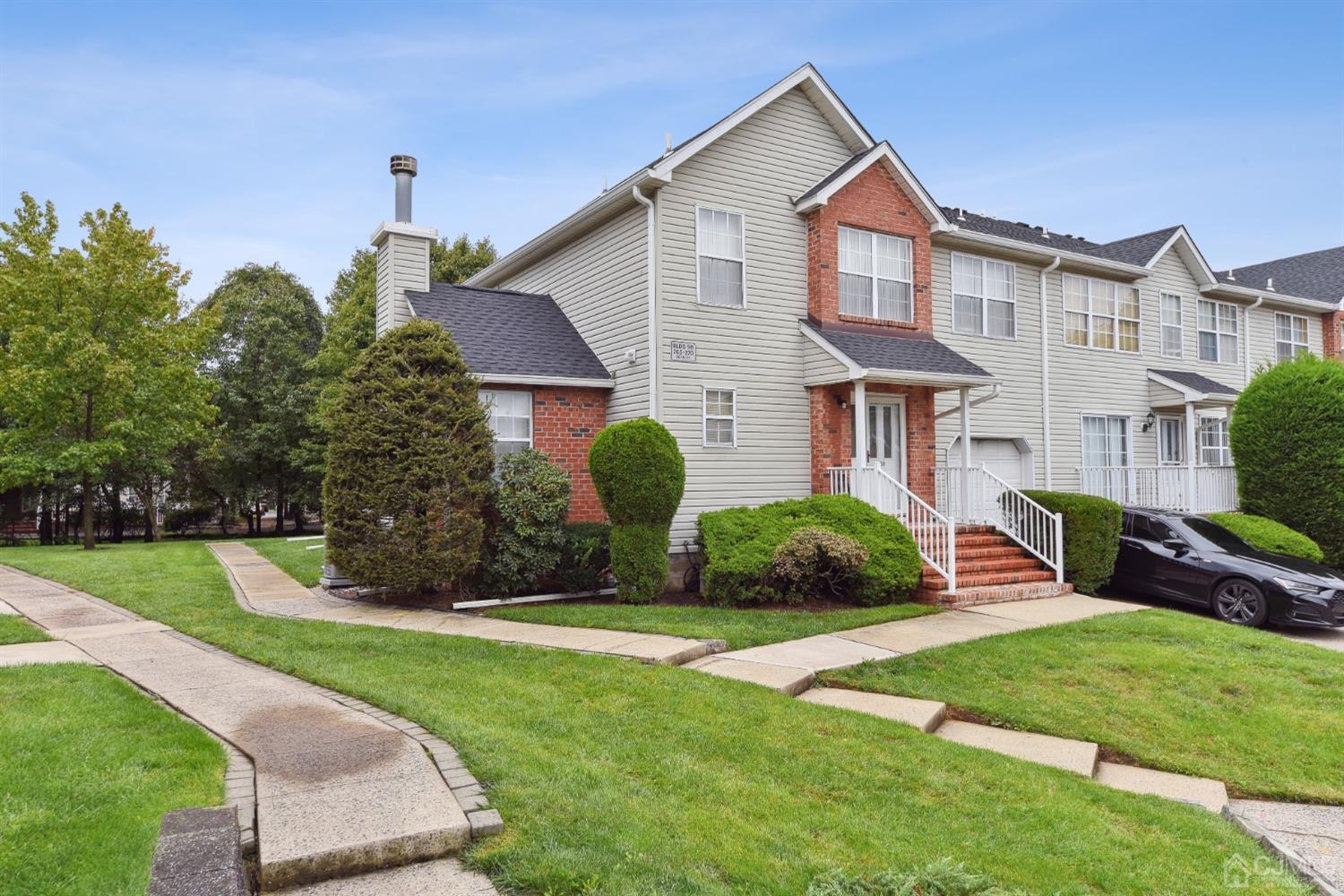 268 Retta Court Piscataway, NJ 08854 - Photo 2 of 44 Gallery Image 2