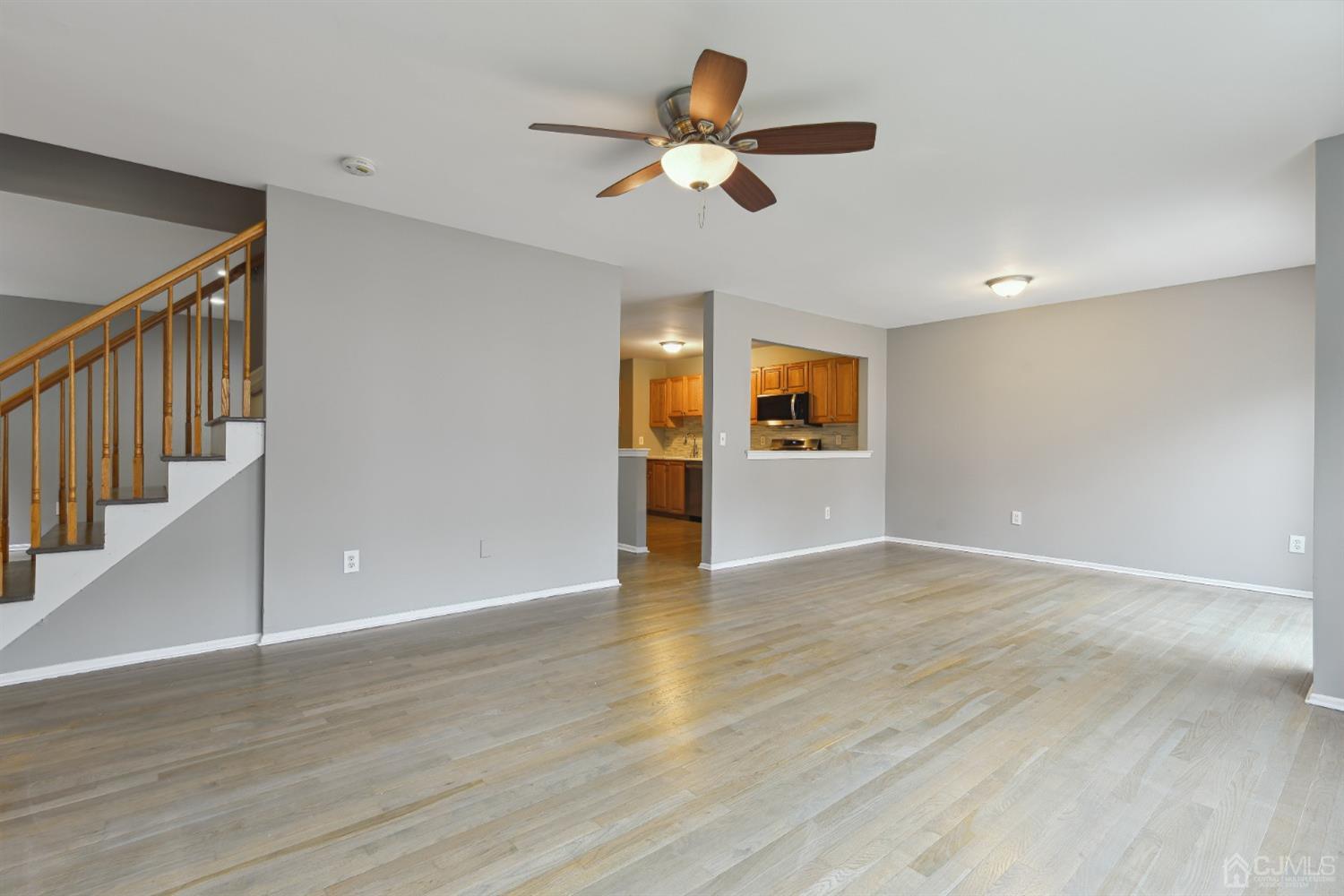 268 Retta Court Piscataway, NJ 08854 - Photo 9 of 44 Gallery Image 9
