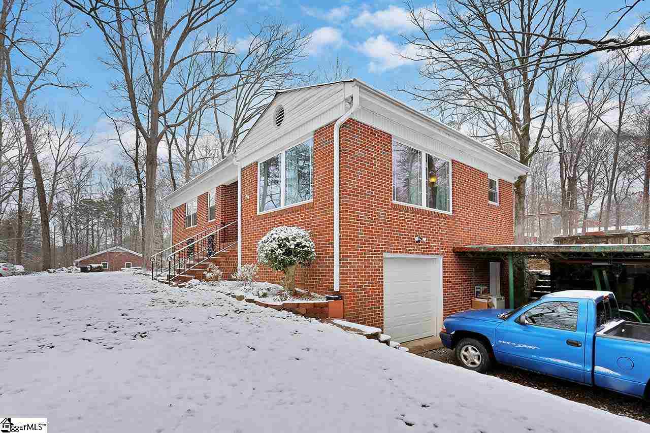 415 Tanner Road Taylors, SC 29687 - Photo 2 of 36 Gallery Image 2