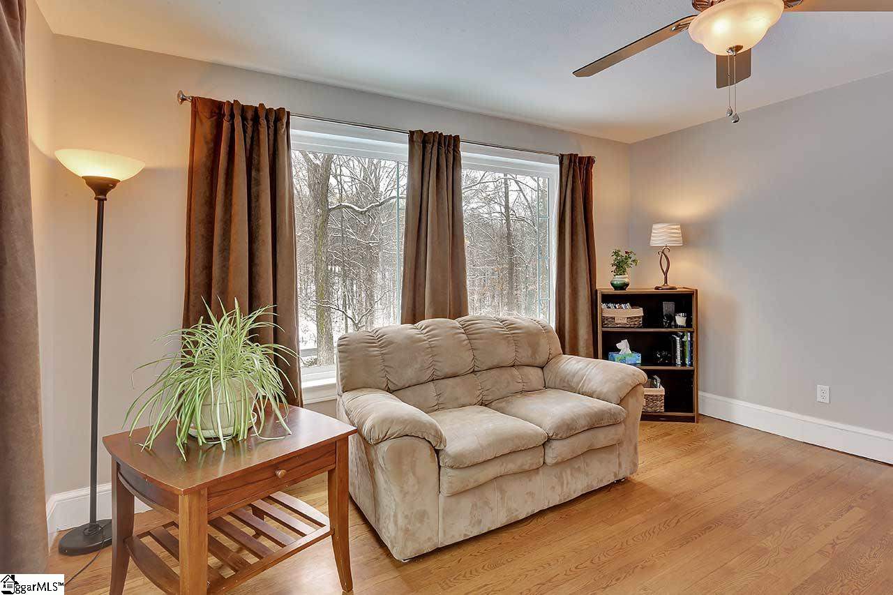 415 Tanner Road Taylors, SC 29687 - Photo 16 of 36 Gallery Image 16