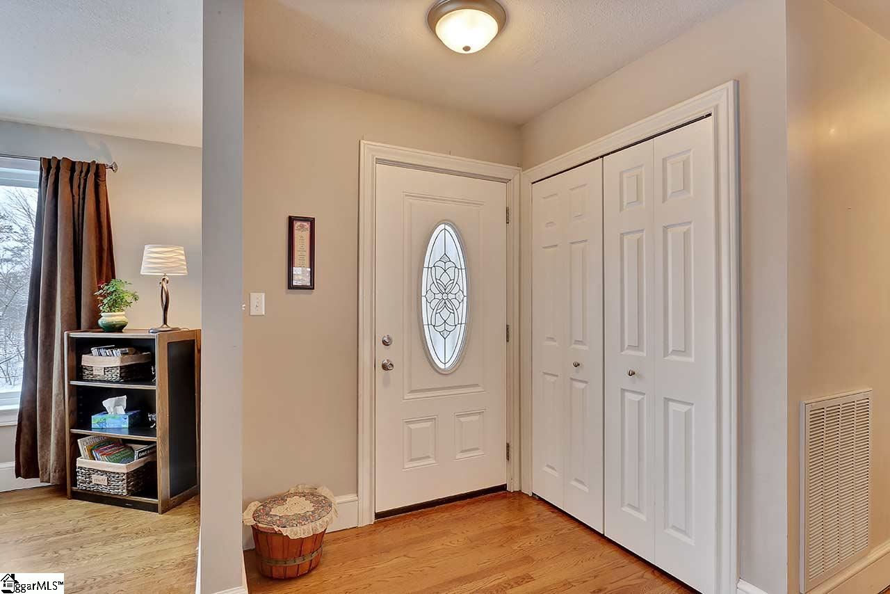 415 Tanner Road Taylors, SC 29687 - Photo 18 of 36 Gallery Image 18