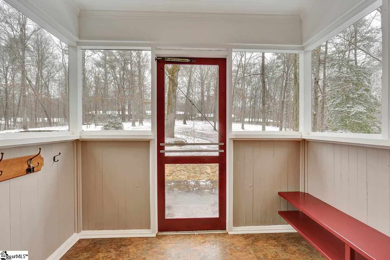 415 Tanner Road Taylors, SC 29687 - Photo 8 of 36 Gallery Image 8