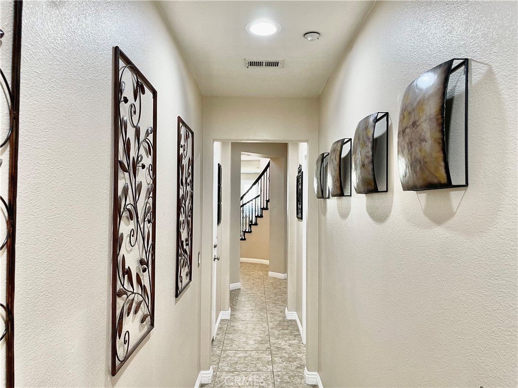 8004 Palm View Lane Riverside, CA 92508 - Photo 14 of 60