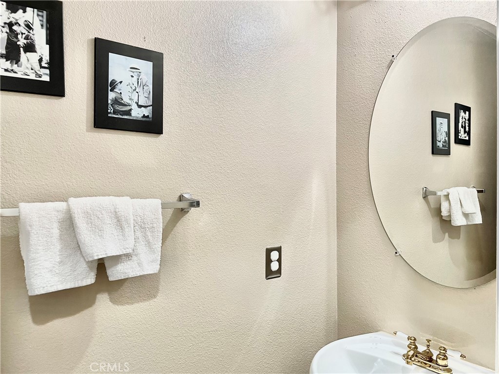 8004 Palm View Lane Riverside, CA 92508 - Photo 28 of 60