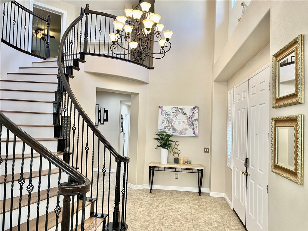 8004 Palm View Lane Riverside, CA 92508 - Photo 4 of 60