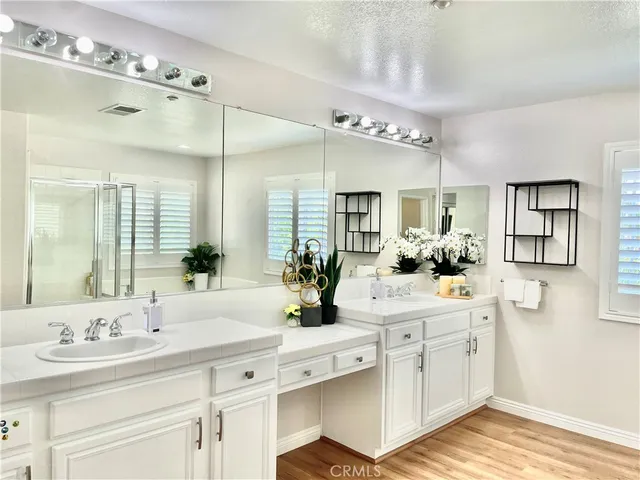 $949,999 | 8004 Palm View Lane, Riverside, CA 92508