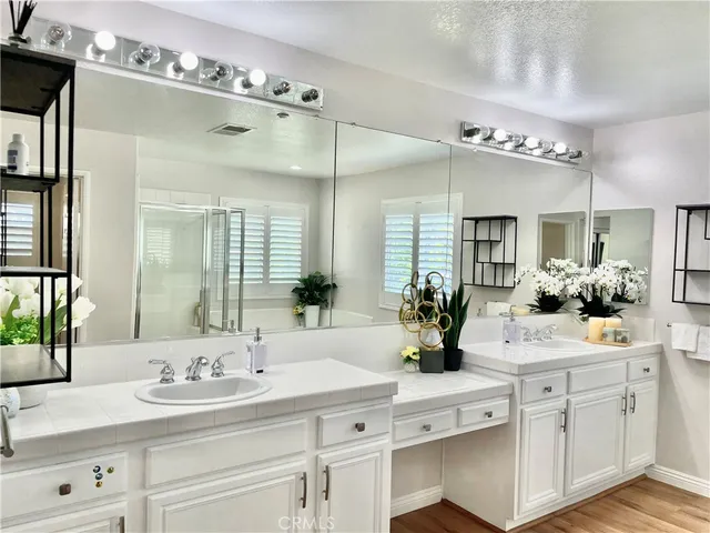 $949,999 | 8004 Palm View Lane, Riverside, CA 92508