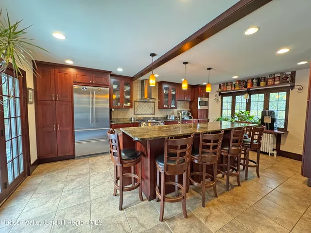 $1,150,000 | 2 Malden Avenue, Saugerties, NY 12477