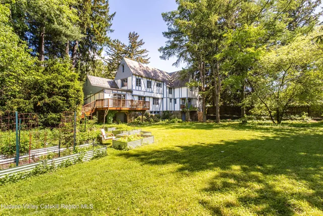 $1,150,000 | 2 Malden Avenue, Saugerties, NY 12477