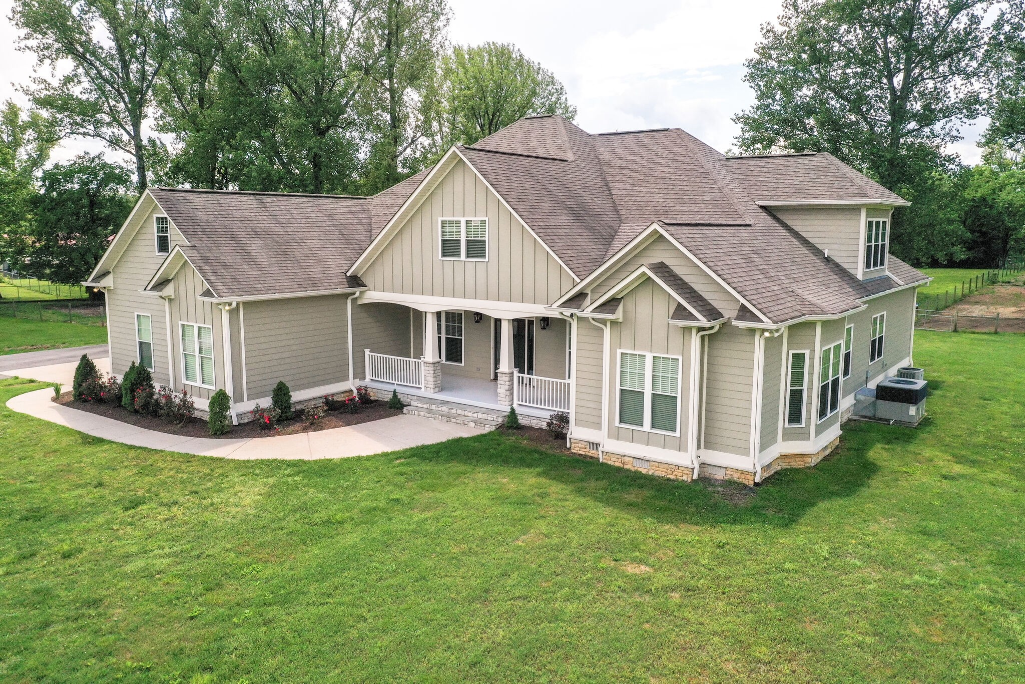 631 Still Pond Road Columbia, TN 38401 - Photo 3 of 70 Gallery Image 3