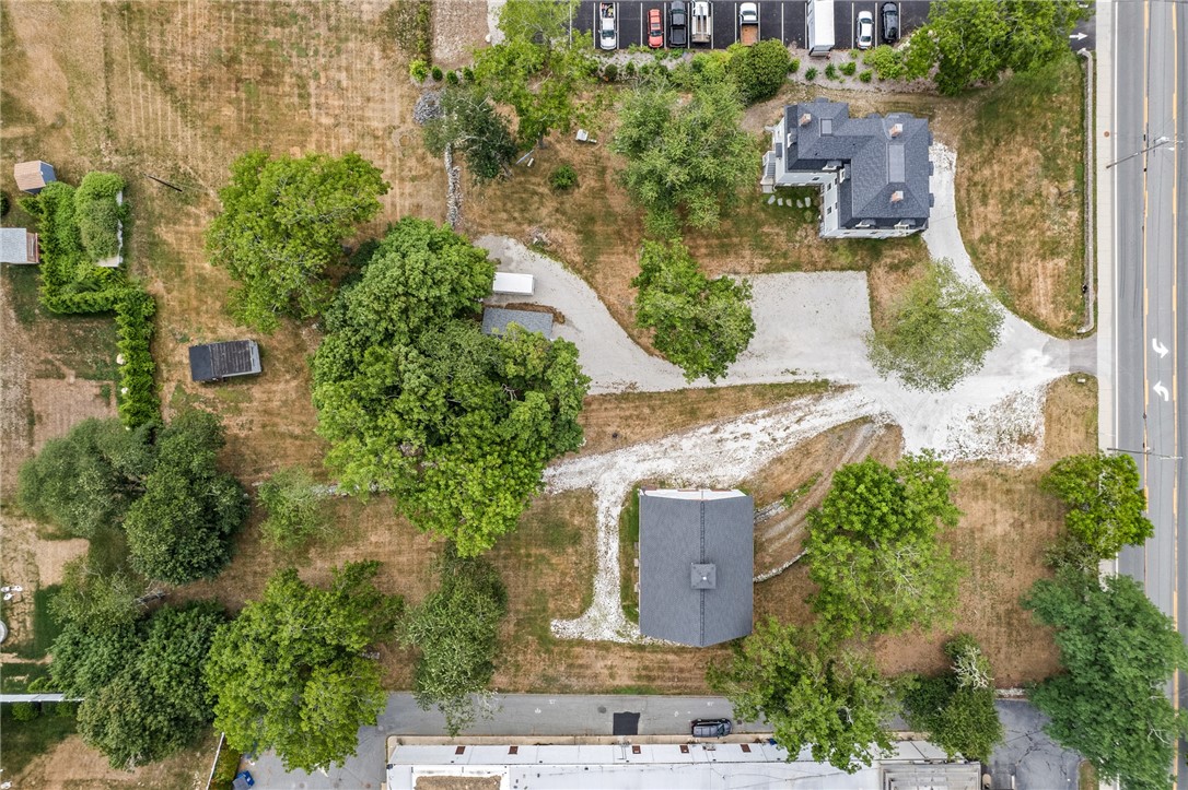 2967 East Main Road Portsmouth, RI 02871 - Photo 5 of 18 Bird's eye view with north perimeter at bottom of frame (East Main Road is on the right)