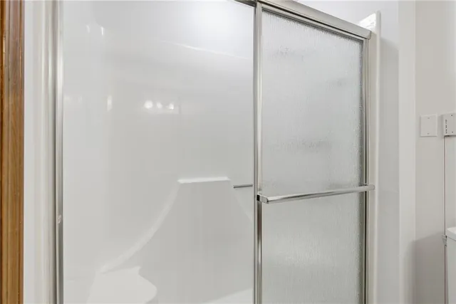 $169,900 | 1412 West Stone Boulevard, Raymore, MO 64083