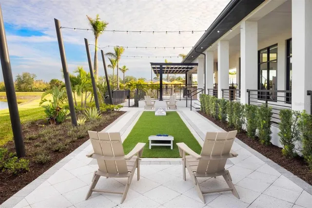 $772,000 | 18448 Vista Pk Drive, Venice, FL 34293