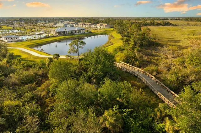 $772,000 | 18448 Vista Pk Drive, Venice, FL 34293