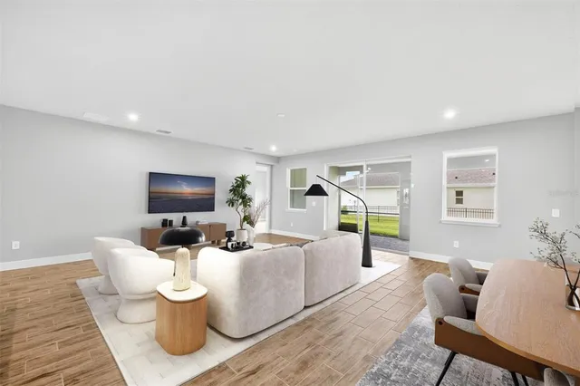 $772,000 | 18448 Vista Pk Drive, Venice, FL 34293