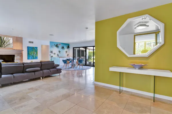 $1,695,000 | 2598 South Camino Real, Palm Springs, CA 92264