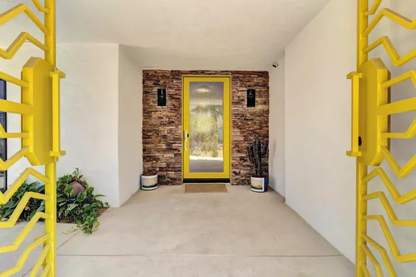$1,695,000 | 2598 South Camino Real, Palm Springs, CA 92264