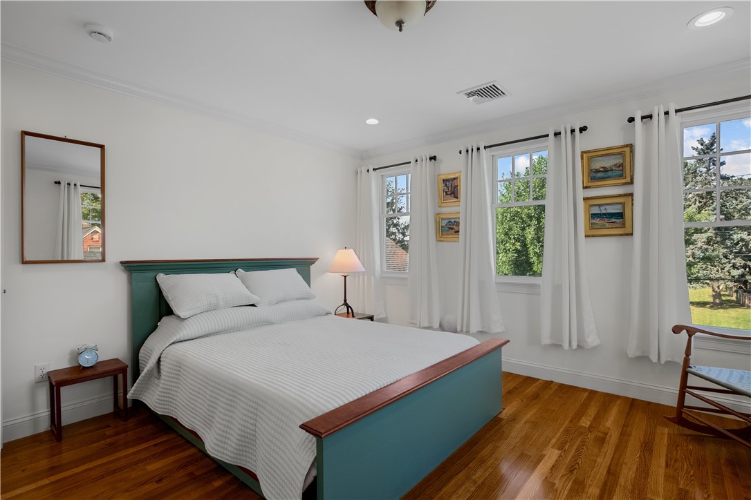 22 Tyler Point Road Barrington, RI 02806 - Photo 41 of 50 Gallery Image 41