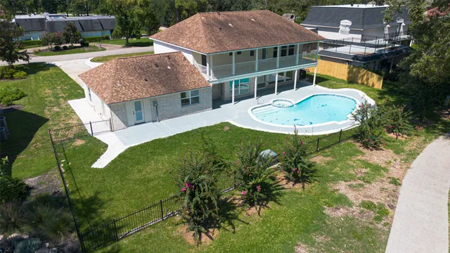 $414,900 | 559 Hampton Road, Conroe, TX 77302