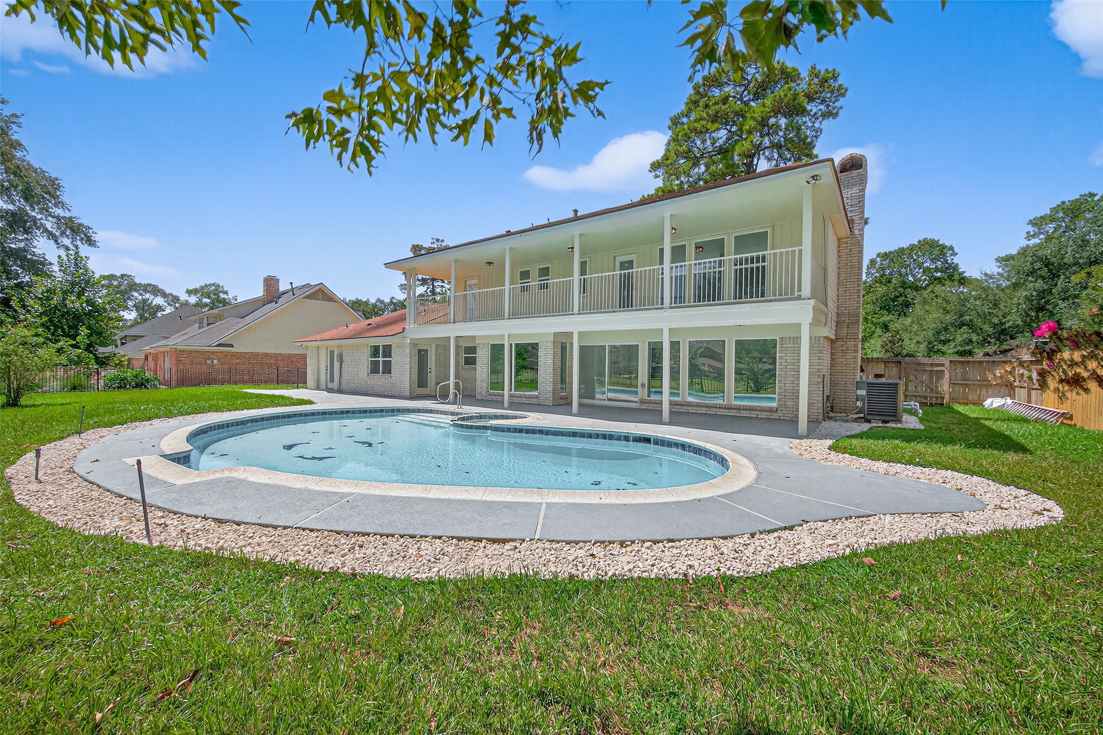 559 Hampton Road Conroe, TX 77302 - Photo 40 of 49