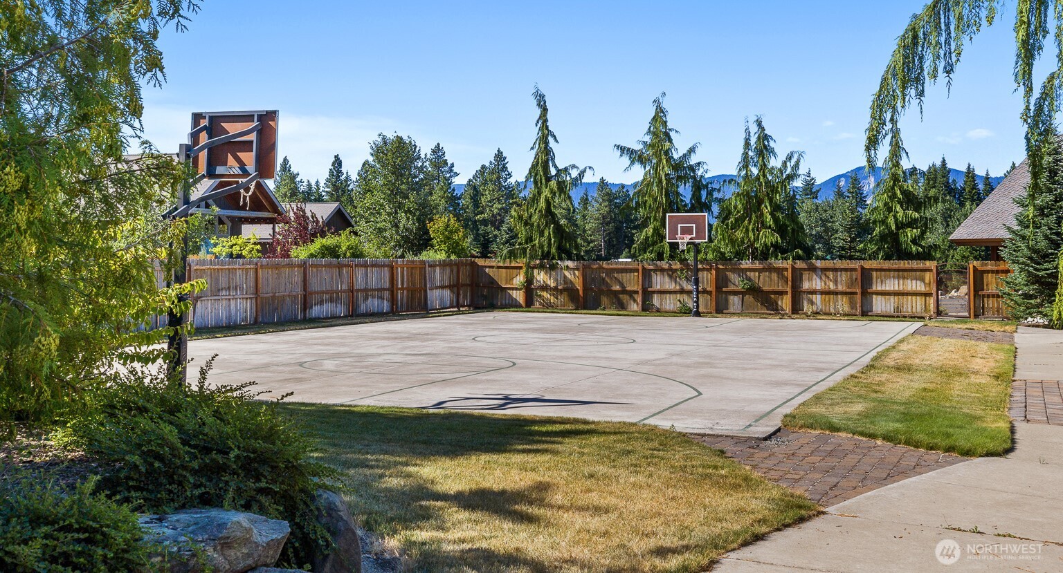 90 Rockberry Loop Ronald, WA 98940 - Photo 34 of 40 a view of outdoor space yard and patio