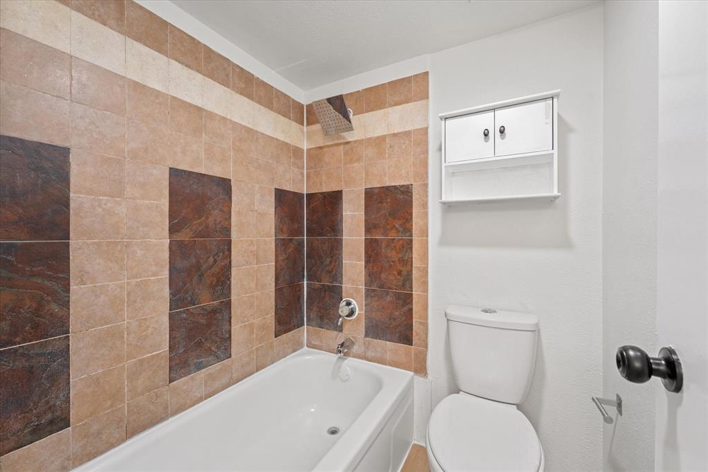 4461 Chapman Street The Colony, TX 75056 - Photo 22 of 31