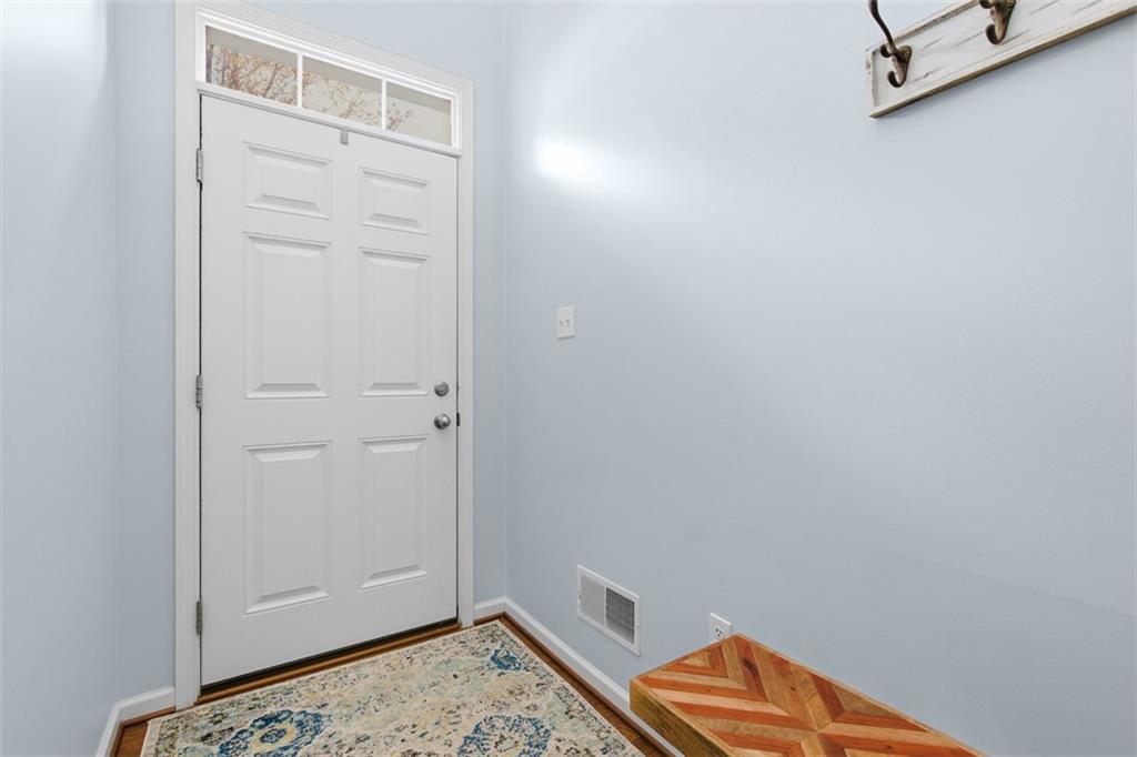 44 Coolidge Drive McKees Rocks, PA 15136 - Photo 7 of 36 a view of room with closet