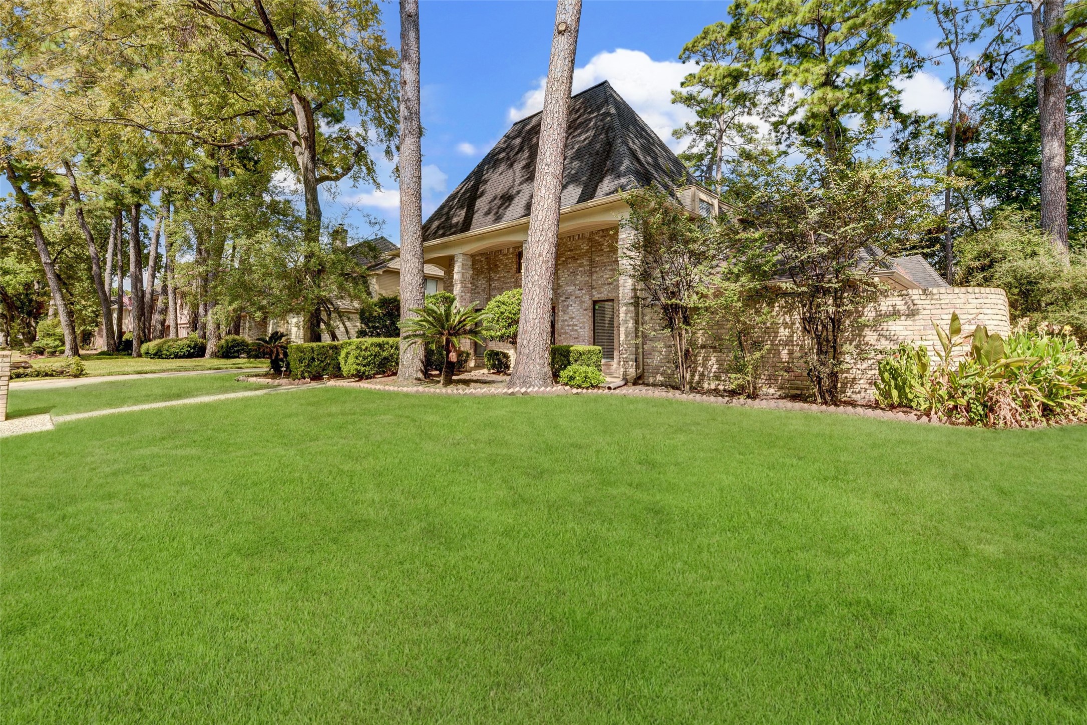 18310 Lake Oaks Drive Spring, TX 77388 - Photo 3 of 31 a view of a park with large trees