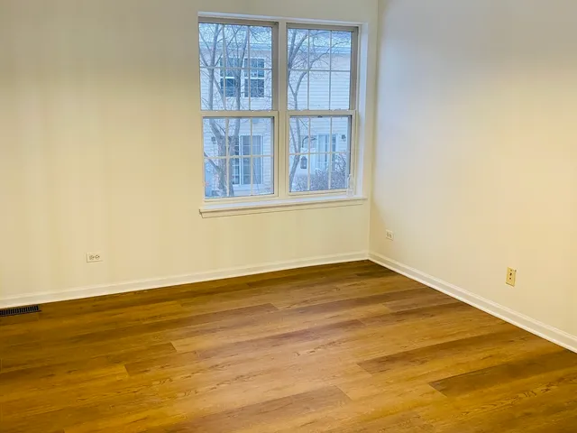 $2,750 | 2745 Borkshire Lane, Unit 2745, Aurora, IL 60502