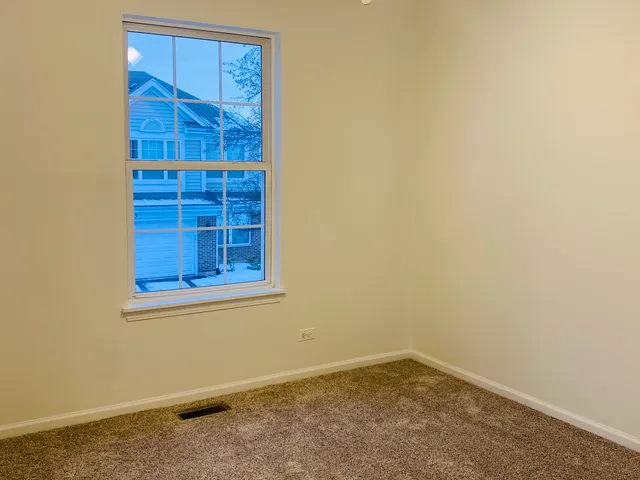 $2,750 | 2745 Borkshire Lane, Unit 2745, Aurora, IL 60502